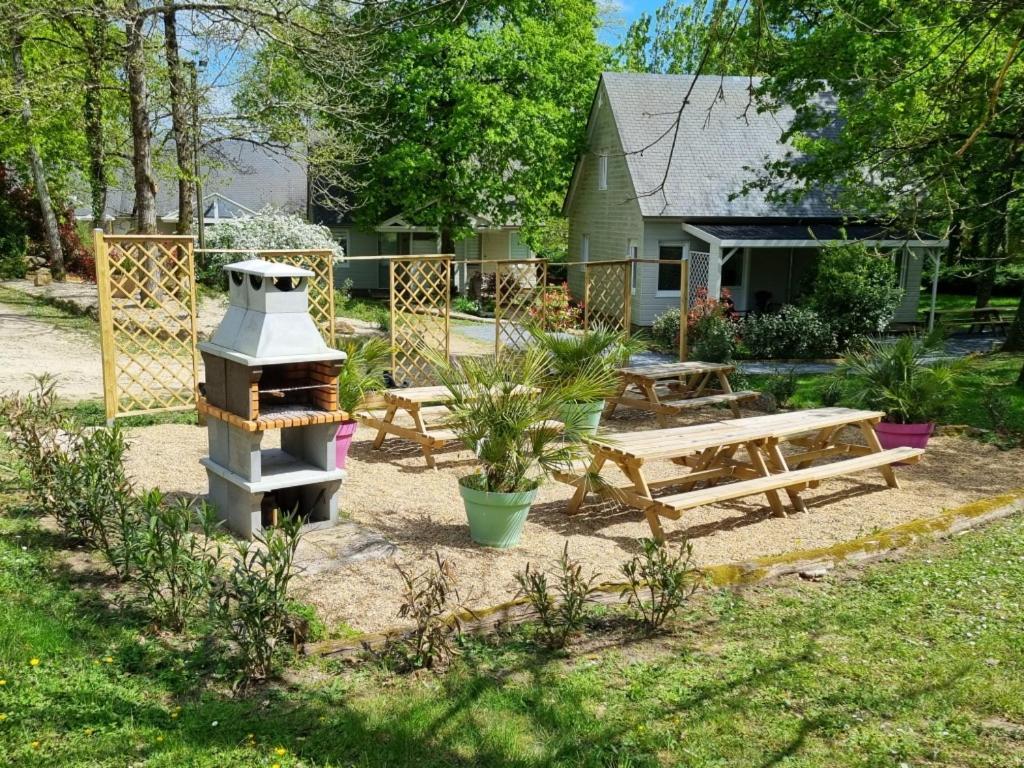 Les Chalets De Saumur, Piscine & Parc Boise, 100M Du Cadrenoir Экстерьер фото