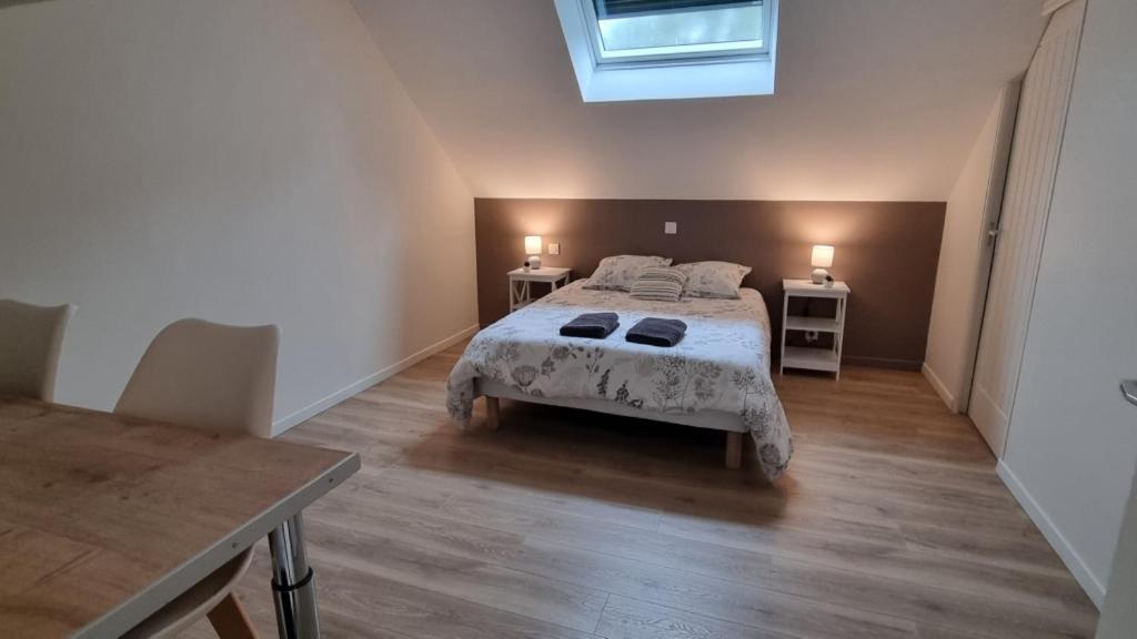 Les Chalets De Saumur, Piscine & Parc Boise, 100M Du Cadrenoir Экстерьер фото